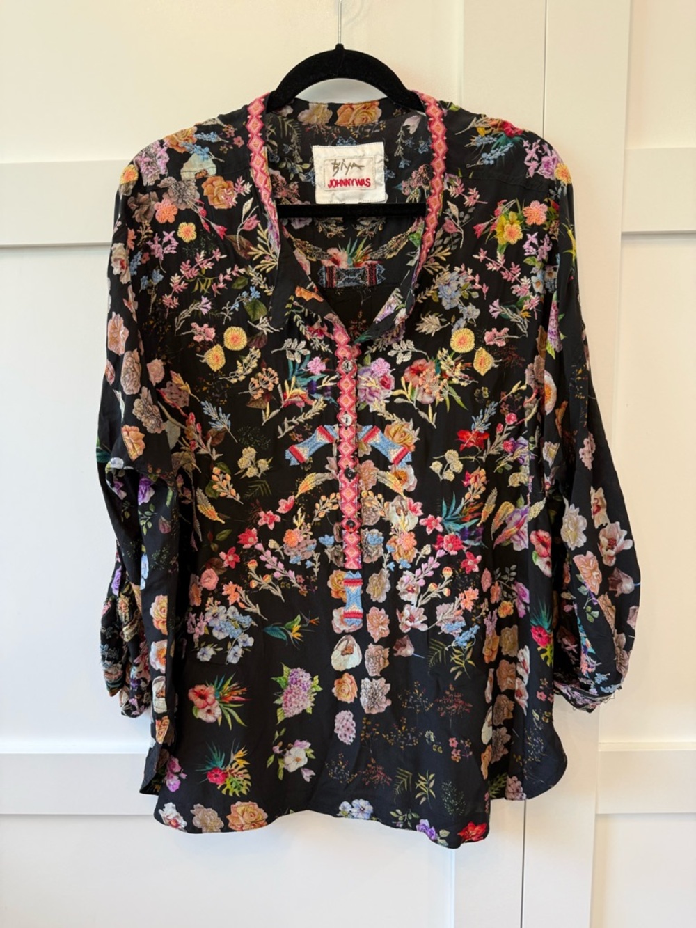 Biya Johnny Was Brigette Black Embroidered Silk Floral Button Down Blouse